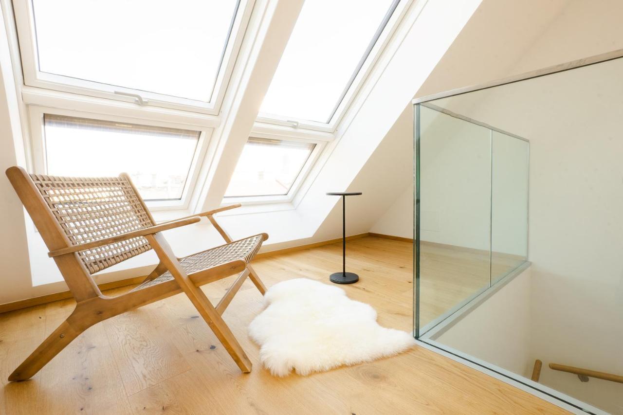 Orestaliving - Penthouse With Private Terrace Wina Bagian luar foto