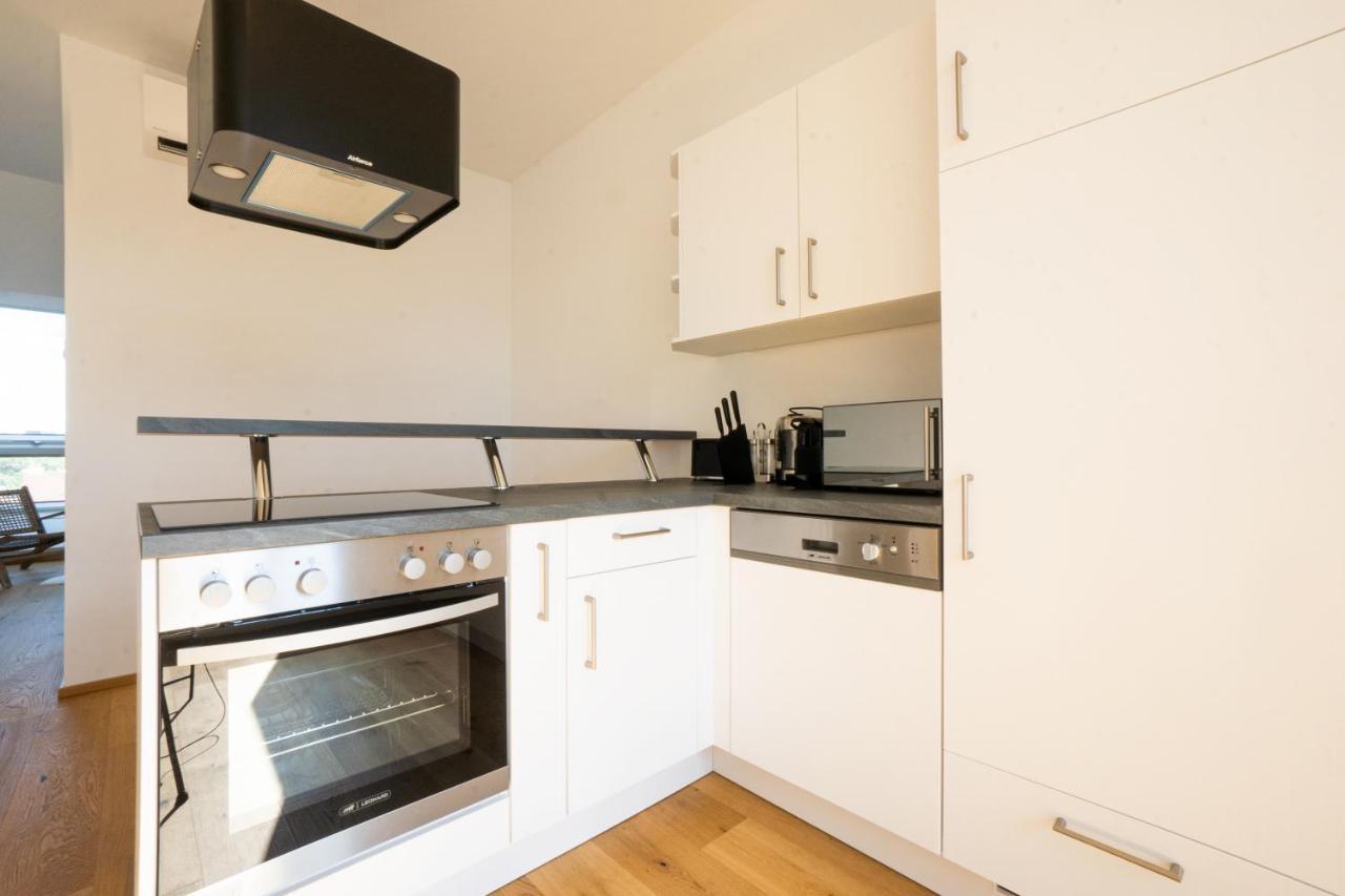 Orestaliving - Penthouse With Private Terrace Wina Bagian luar foto