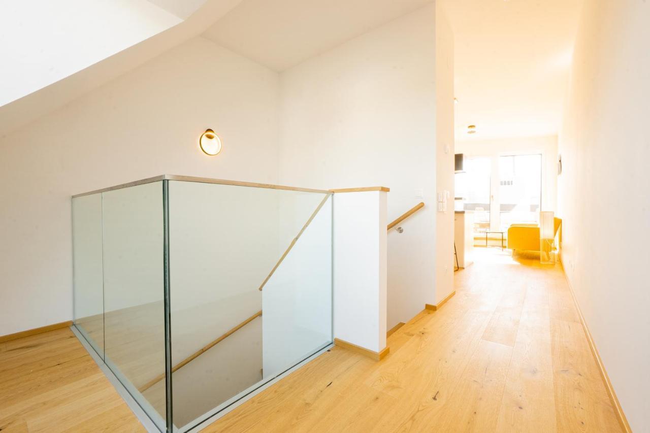 Orestaliving - Penthouse With Private Terrace Wina Bagian luar foto