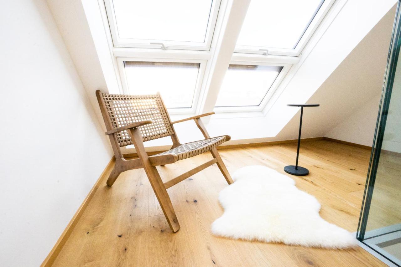Orestaliving - Penthouse With Private Terrace Wina Bagian luar foto